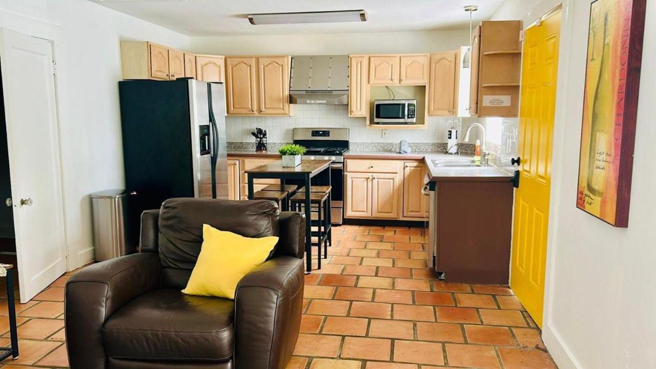 Mi Casa Es Tu Casa, Midtown #2 Apartment Тампа Екстериор снимка